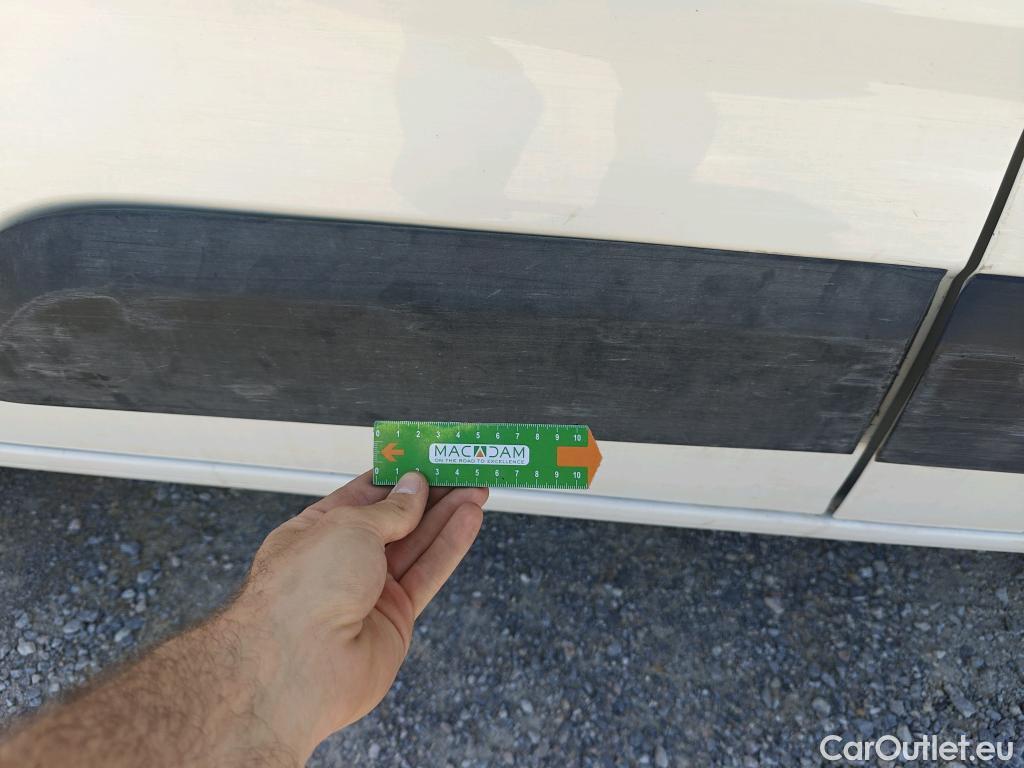  Opel  Combo OPEL  / 2018 / 3P / furgón derivado de turismo 1.5 TD 75kW (100CV) Express L H1 650kg (AC) #47