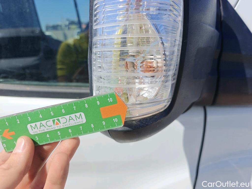  Ford  Transit FORD  / 2013 / 4P / furgón 350 96kW L4H3 Van Trend RWD #45