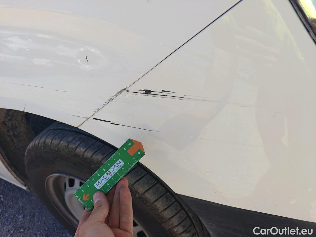  Opel  Combo OPEL  / 2018 / 3P / furgón derivado de turismo 1.5 TD 75kW (100CV) Express L H1 650kg (AC) #32