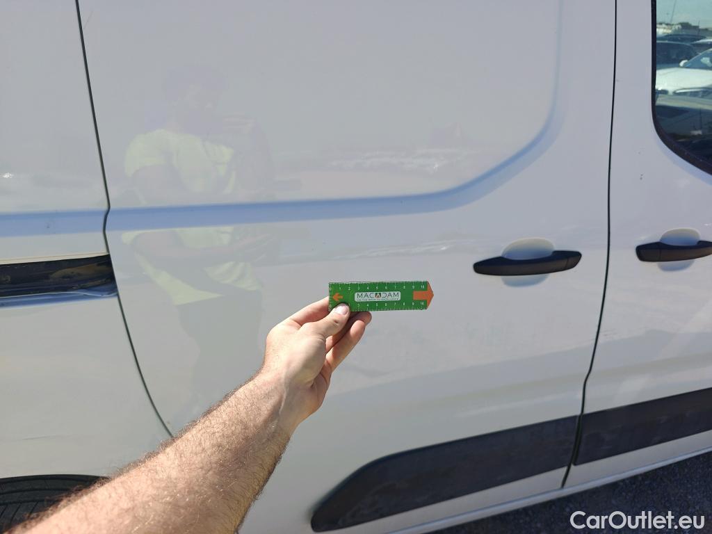  Opel  Combo OPEL  / 2018 / 3P / furgón derivado de turismo 1.5 TD 75kW (100CV) Express L H1 650kg (AC) #15