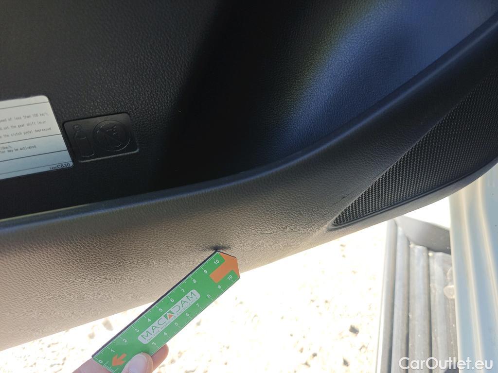  Mitsubishi  L200  / 2019 / 4P / pickup doble cabina D/C 220 DI-D M-Pro #24