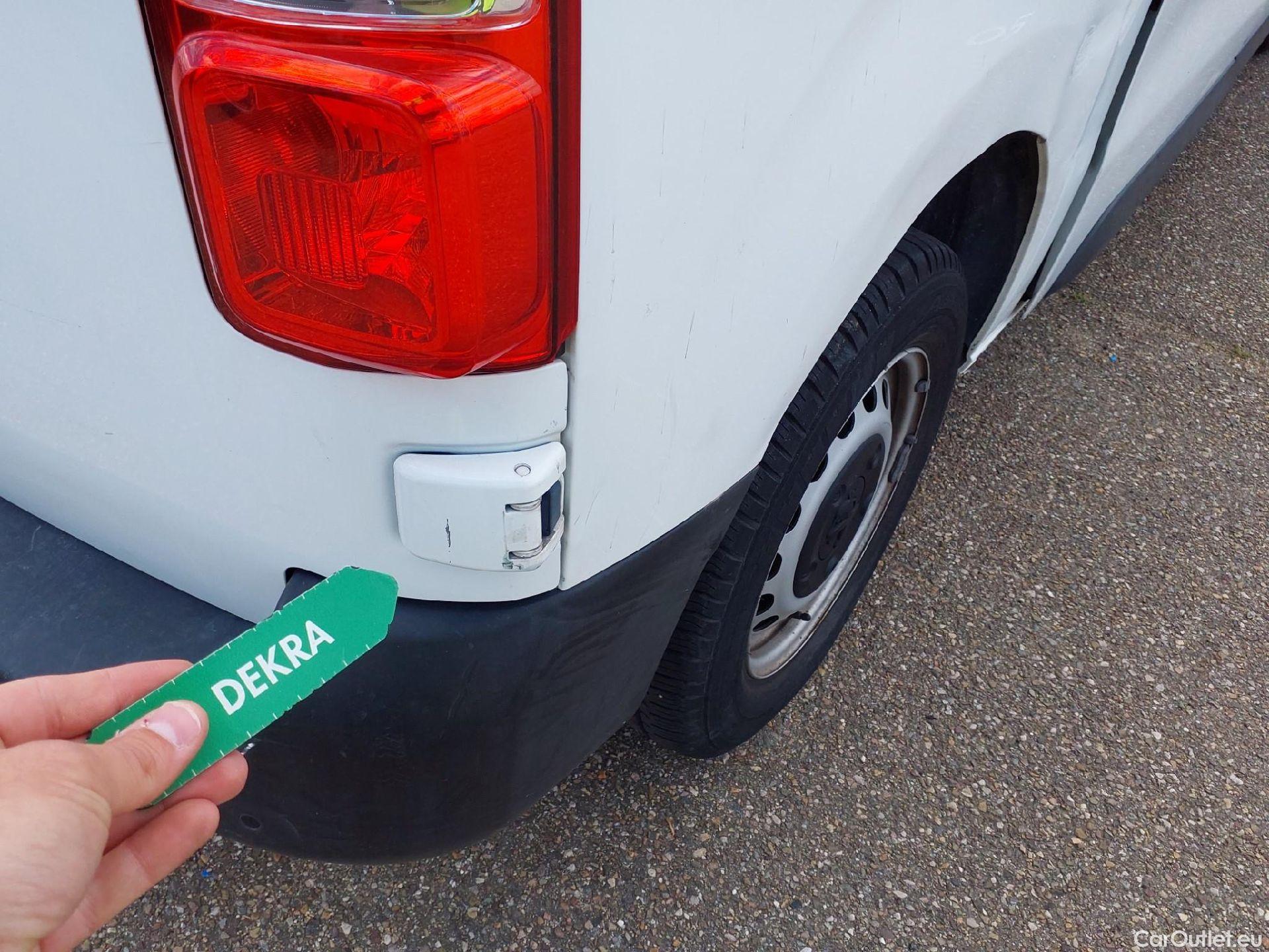  Peugeot  Expert PEUGEOT  / 2016 / 4P / furgón Furgón Pro 2.0 BlueHDi 120 S&S Standard #22