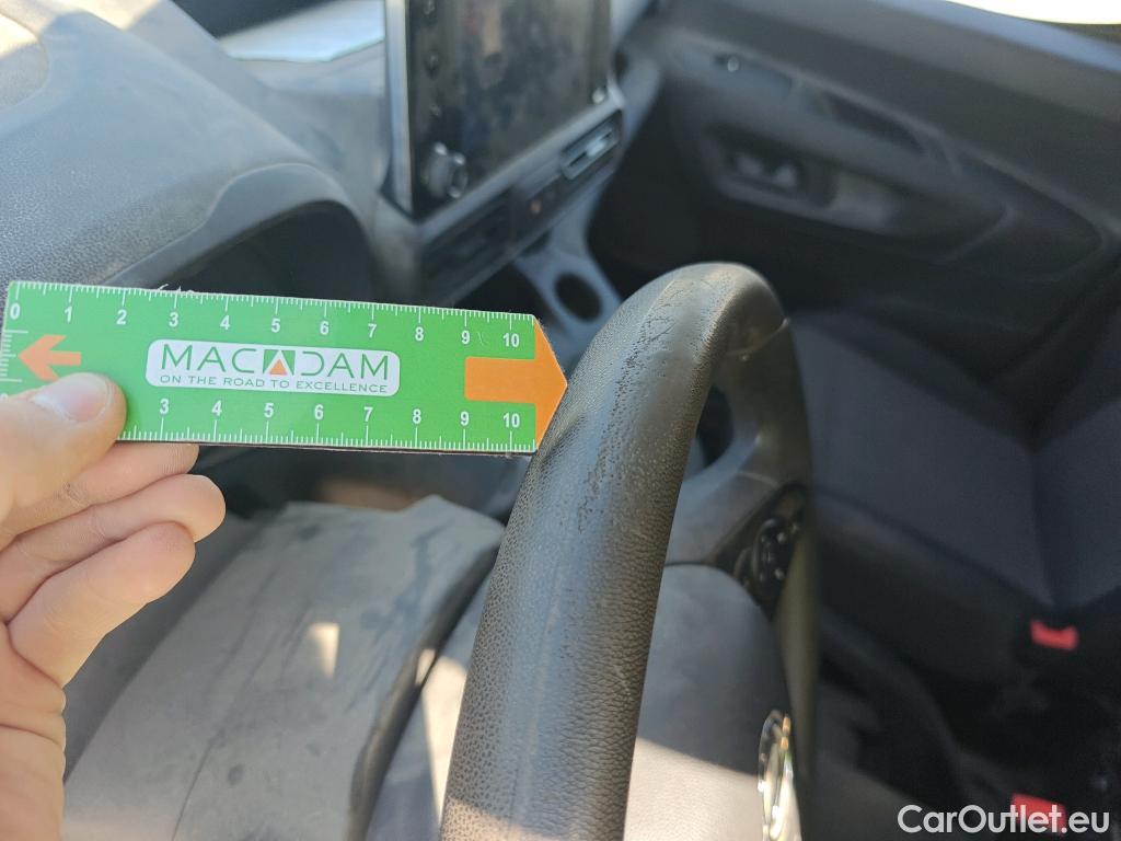  Opel  Combo OPEL  / 2018 / 3P / furgón derivado de turismo 1.5 TD 75kW (100CV) Express L H1 650kg (AC) #46