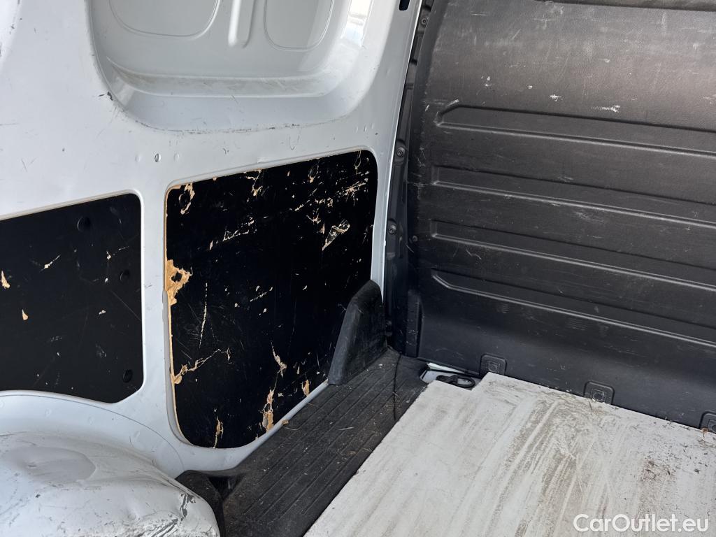  Renault  Kangoo  Furgón/2021/4P L1 1.5 Blue dCi 55kW (75CV) #36