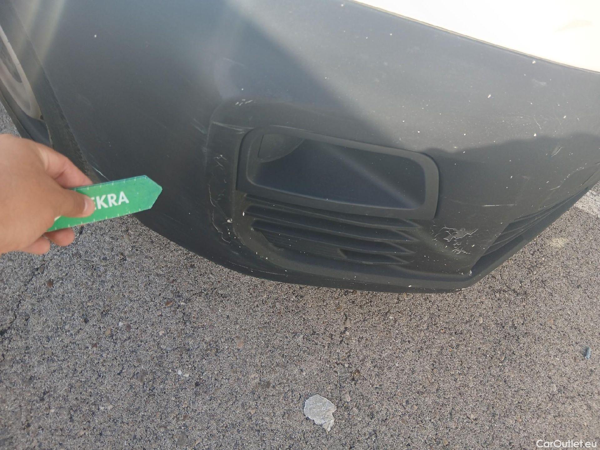  Peugeot  Partner PEUGEOT  / 2018 / 3P / furgón derivado de turismo Pro Standard 600kg BlueHDi 73kW #14