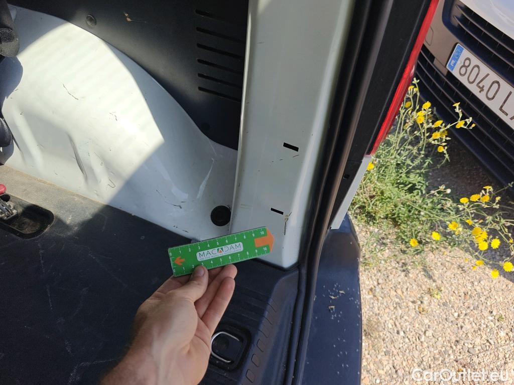  Peugeot  Expert PEUGEOT  / 2016 / 4P / combi Combi BlueHDi 120 S&S Standard #16