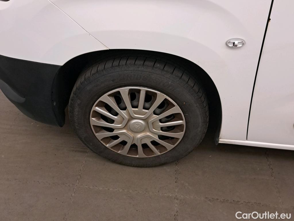  Toyota  Proace TOYOTA  City / 2020 / 4P / combi 1.5D 75kW (100CV) GX L1 (CX) #45