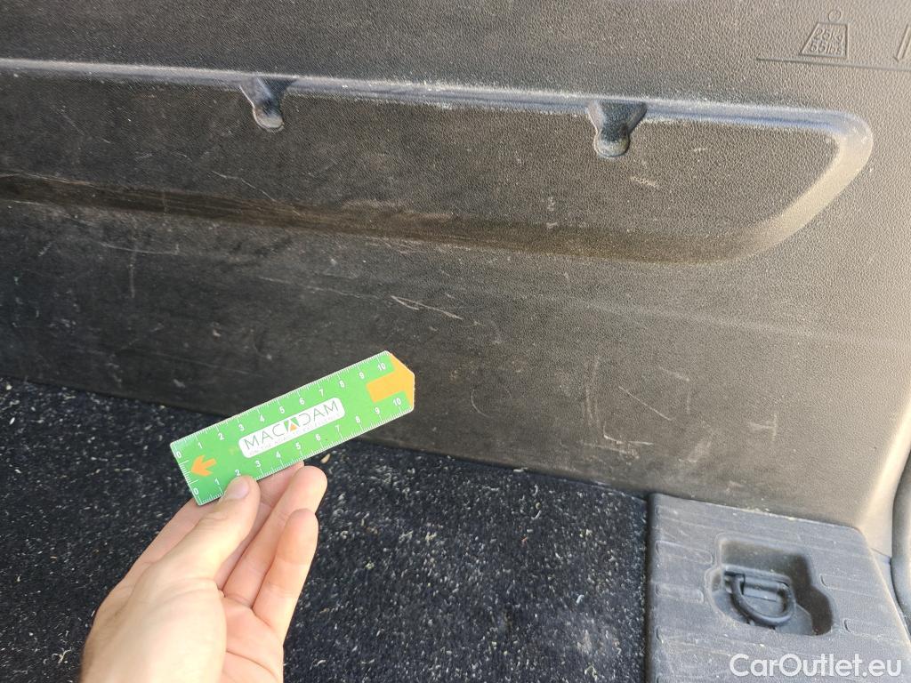  Peugeot  RIFTER PEUGEOT  / 2018 / 4P / combi Active Standard BlueHDi 73kW (IND) #32