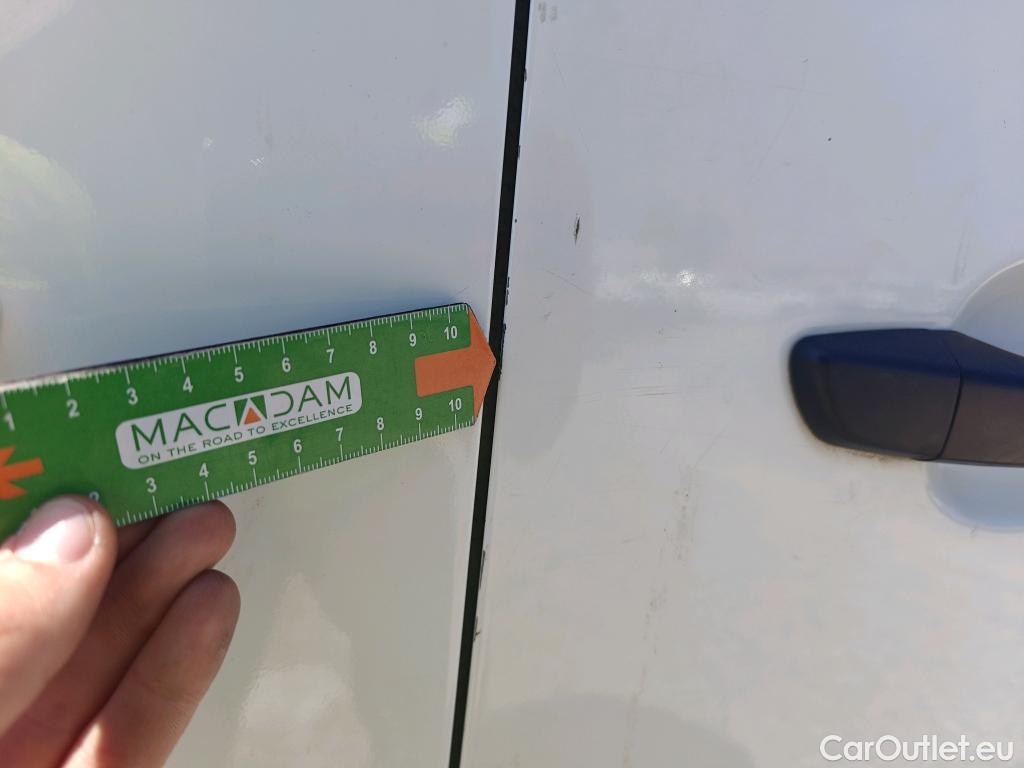  Peugeot  Expert PEUGEOT  / 2016 / 4P / combi Combi BlueHDi 120 S&S Standard #36