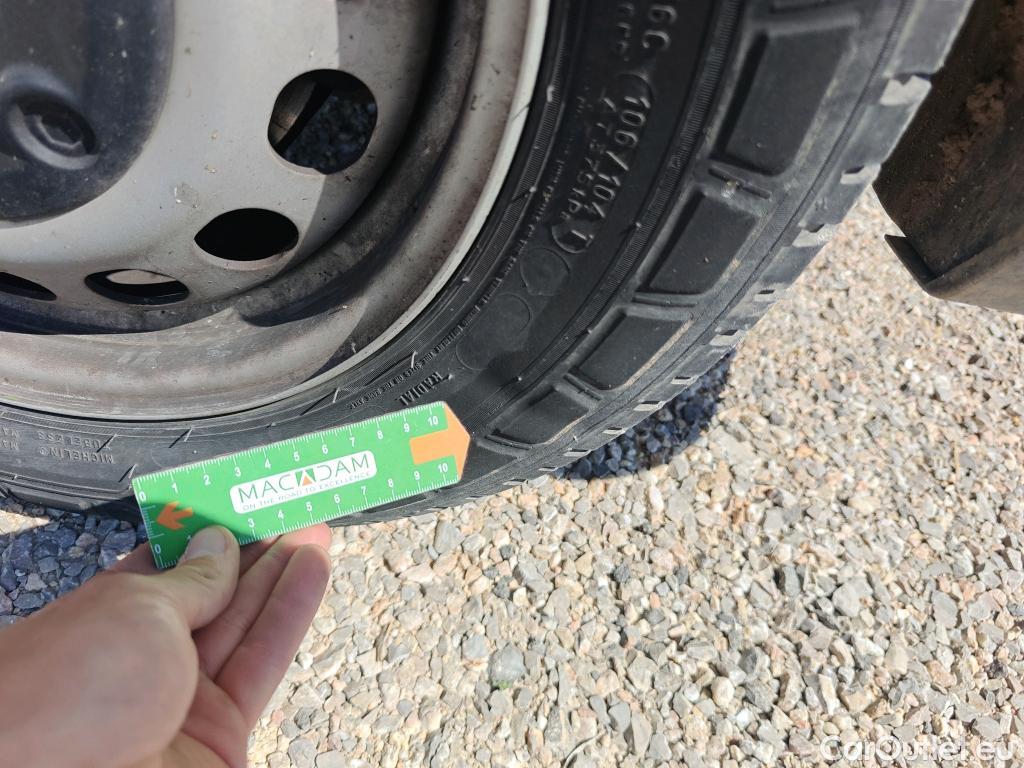  Peugeot  Expert PEUGEOT  / 2016 / 4P / combi Combi BlueHDi 120 S&S Standard #22