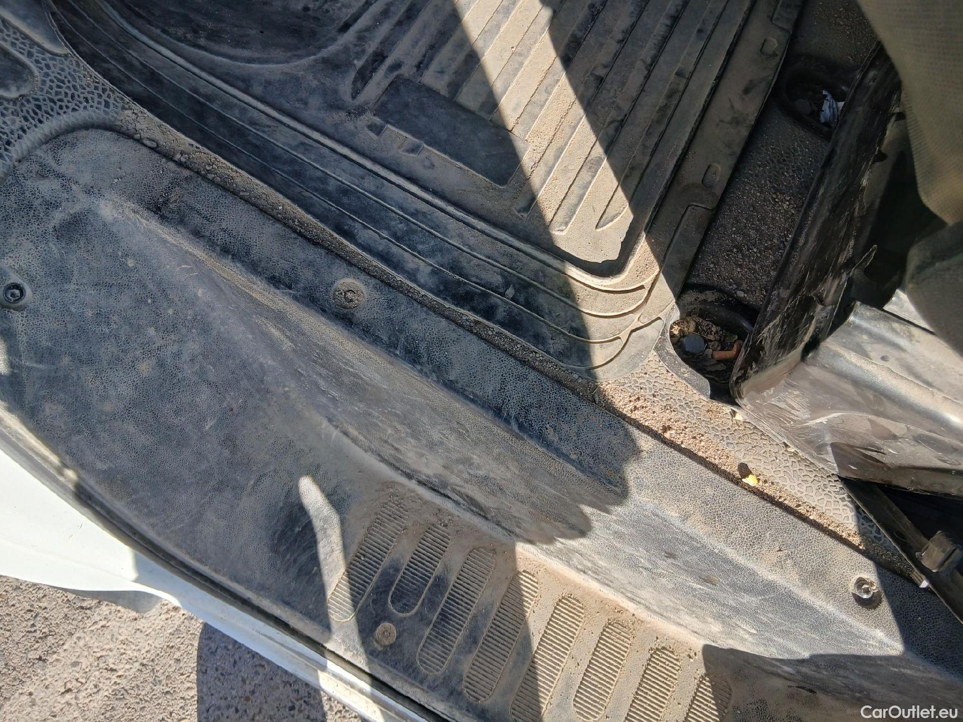  Renault  Master RENAULT  / 2014 / 2P / volquete Volq. Cab. Simple T L2 3500 dCi 96kW E6 #31