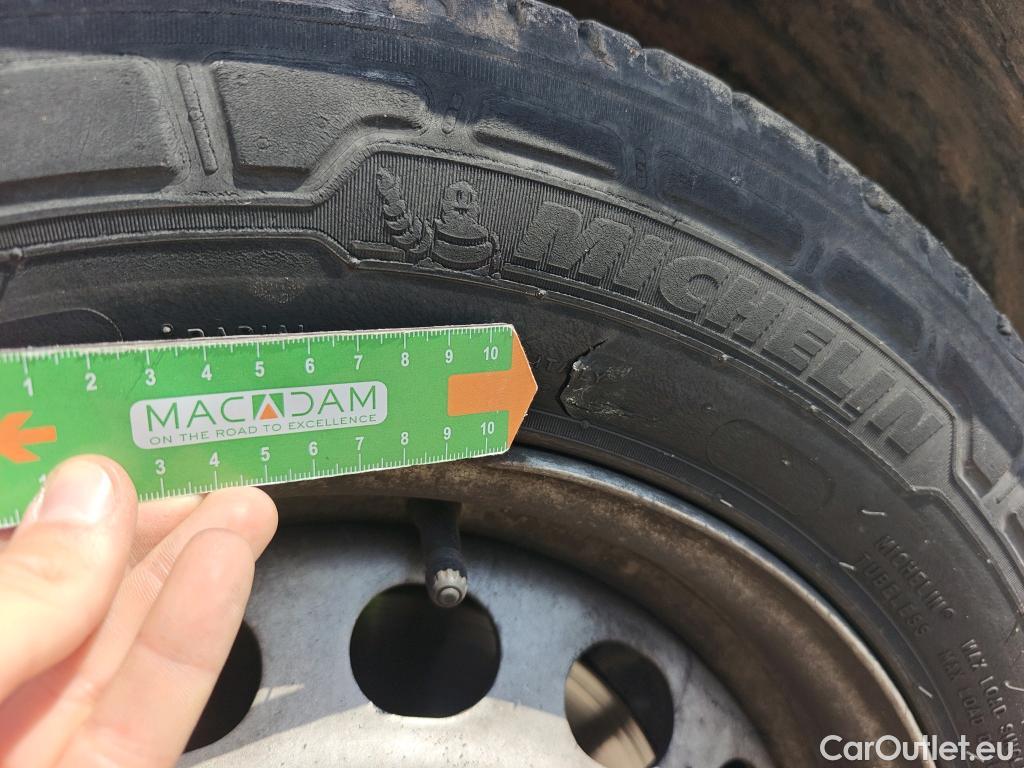  Peugeot  Expert PEUGEOT  / 2016 / 4P / combi Combi BlueHDi 120 S&S Standard #21