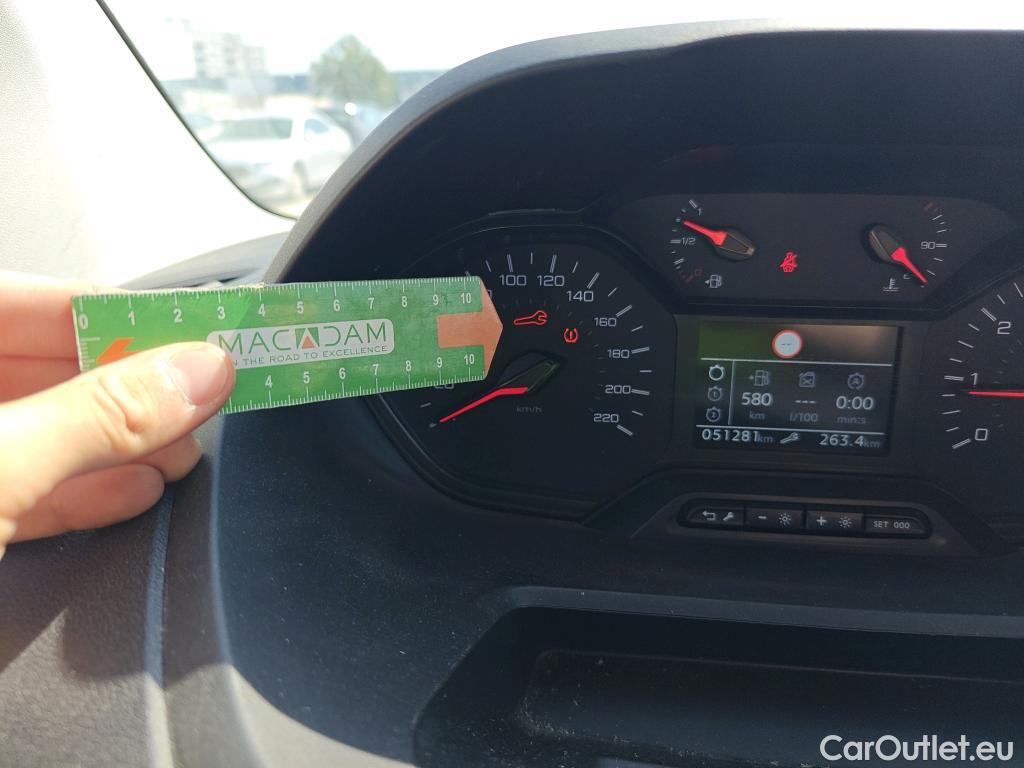  Peugeot  RIFTER PEUGEOT  / 2018 / 4P / combi Active Standard BlueHDi 73kW (IND) #44