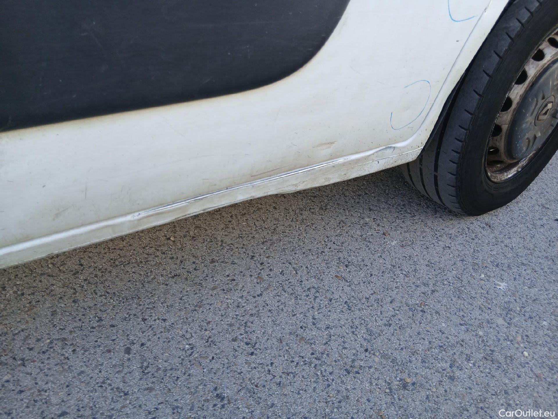  Renault  Master RENAULT  / 2014 / 2P / volquete Volq. Cab. Simple T L2 3500 dCi 96kW E6 #52