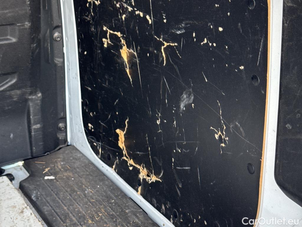  Renault  Kangoo  Furgón/2021/4P L1 1.5 Blue dCi 55kW (75CV) #39