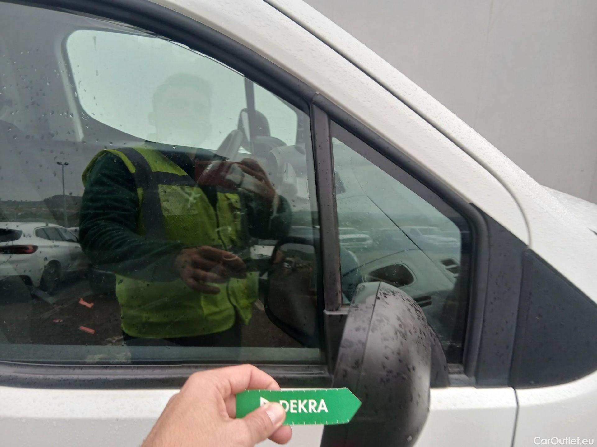  Toyota  Proace TOYOTA  CITY 1.5D 75kW (100CV) GX L1 (AC) #27