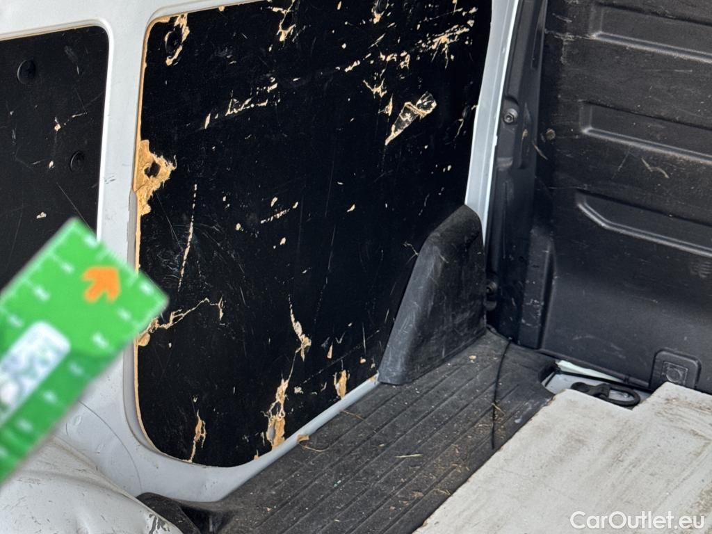  Renault  Kangoo  Furgón/2021/4P L1 1.5 Blue dCi 55kW (75CV) #37