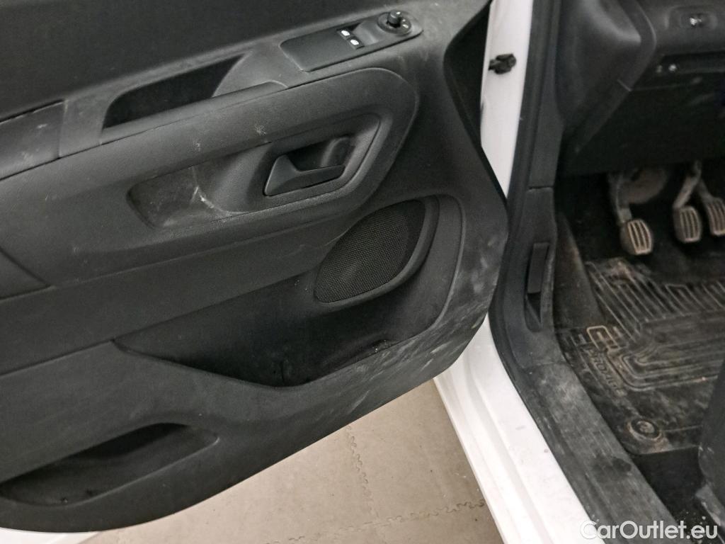  Toyota  Proace TOYOTA  City / 2020 / 4P / combi 1.5D 75kW (100CV) GX L1 (CX) #31