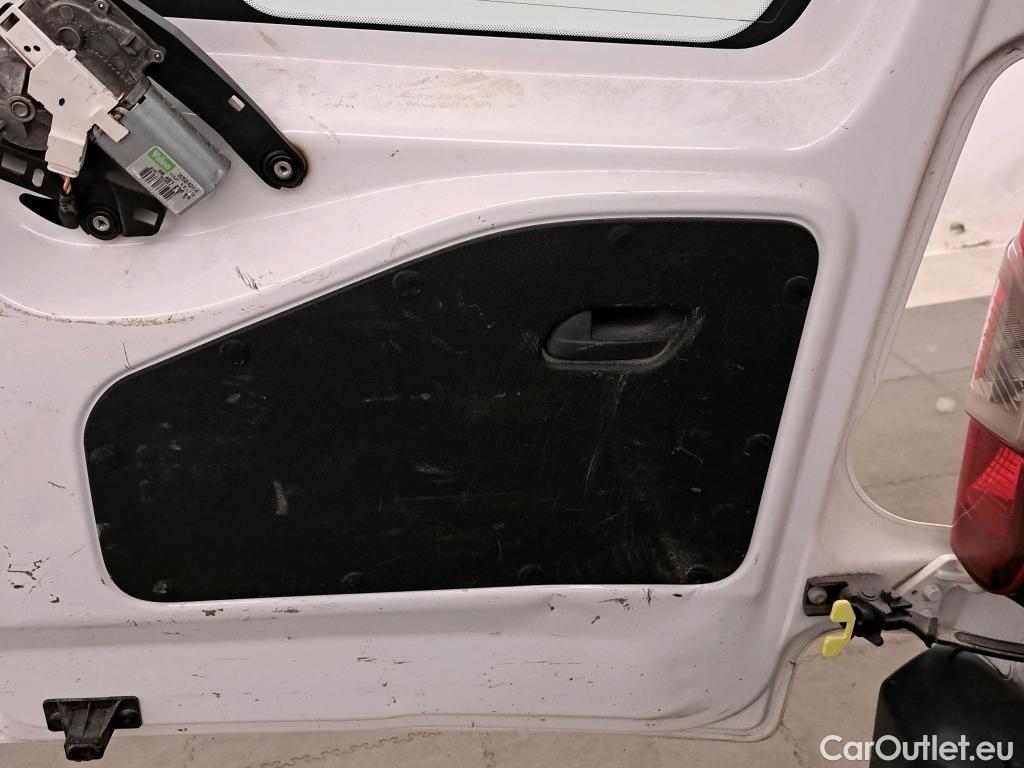  Toyota  Proace TOYOTA  City / 2020 / 4P / combi 1.5D 75kW (100CV) GX L1 (CX) #33