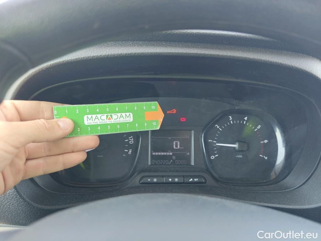  Peugeot  Expert PEUGEOT  / 2016 / 4P / combi Combi BlueHDi 120 S&S Standard #60