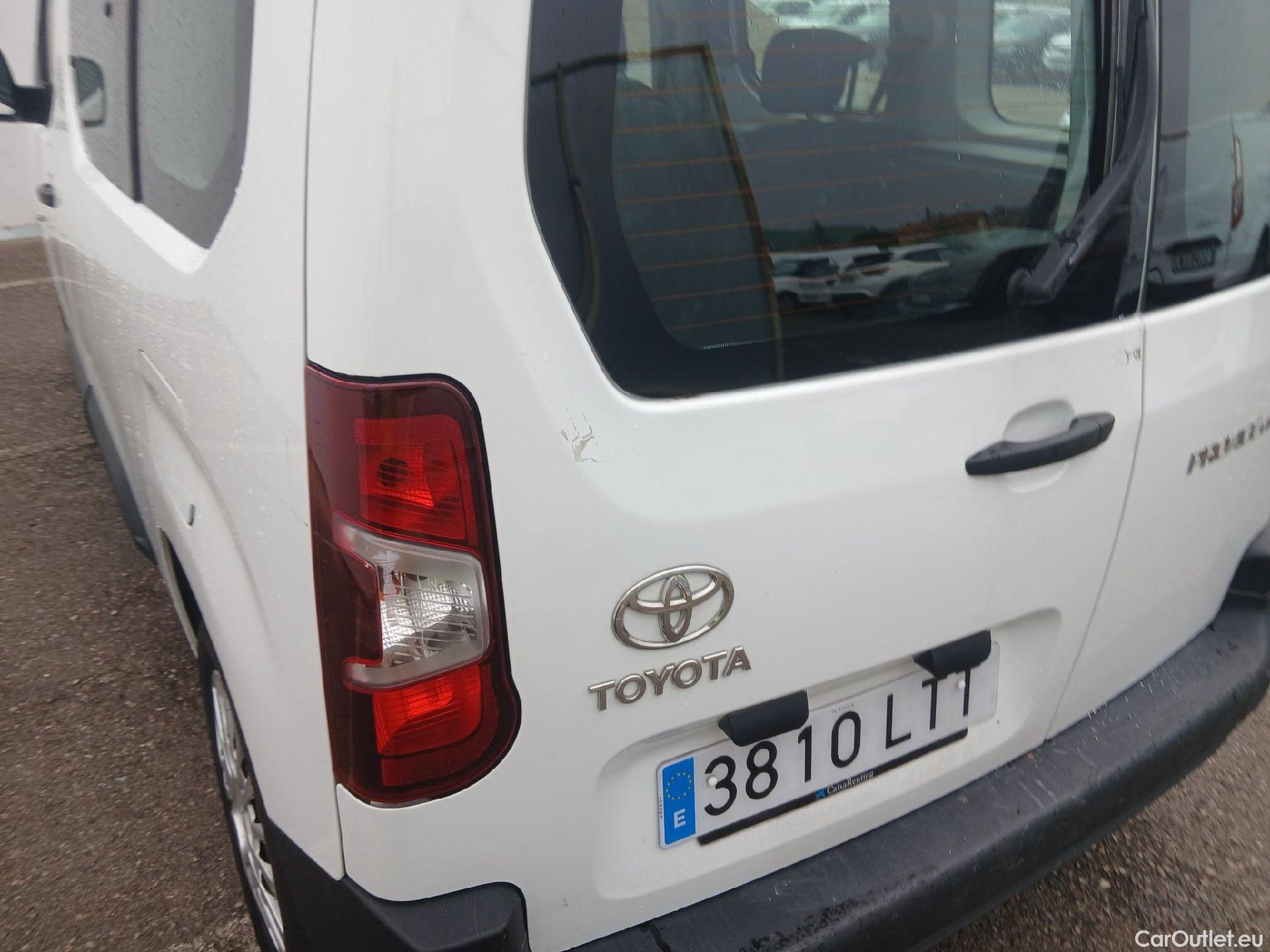  Toyota  Proace TOYOTA  CITY 1.5D 75kW (100CV) GX L1 (AC) #13