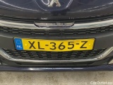  Peugeot  208 Peugeot  Blue Lease Executive 1.2 PureTech 82 99g 5d #5