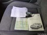  Volkswagen  Golf  VIII Variant Life 2.0 TDI 85KW AT7 E6d #2