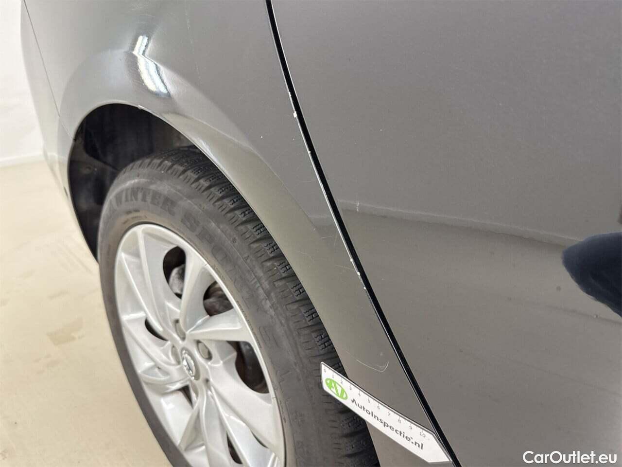  Opel  Astra 1.5 Turbo D Start/Stop Eleganc #6