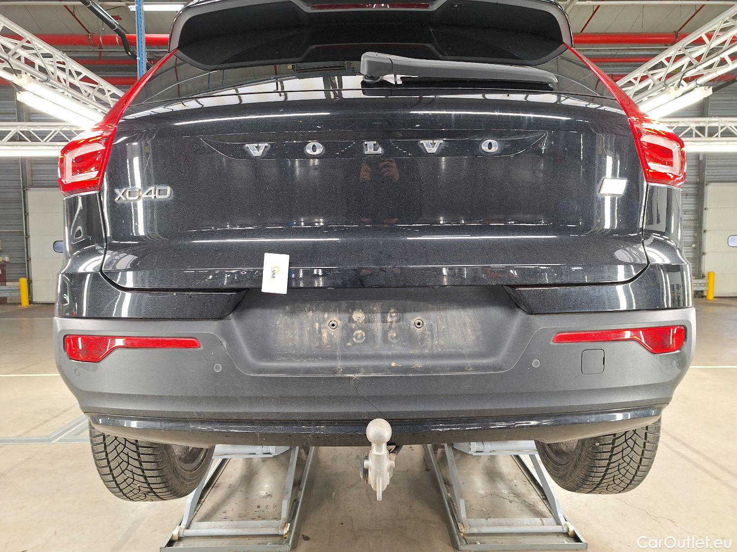  Volvo  XC 40 Volvo, XC40 '17, Volvo XC40 T4 Recharge Geartronic R-Design 5d #13