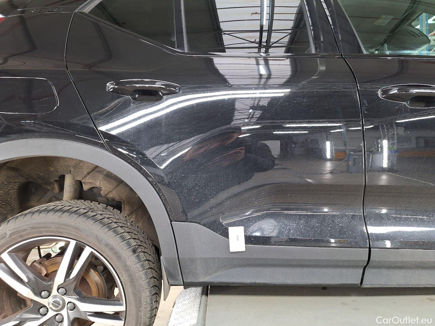  Volvo  XC 40 Volvo, XC40 '17, Volvo XC40 T4 Recharge Geartronic R-Design 5d #10