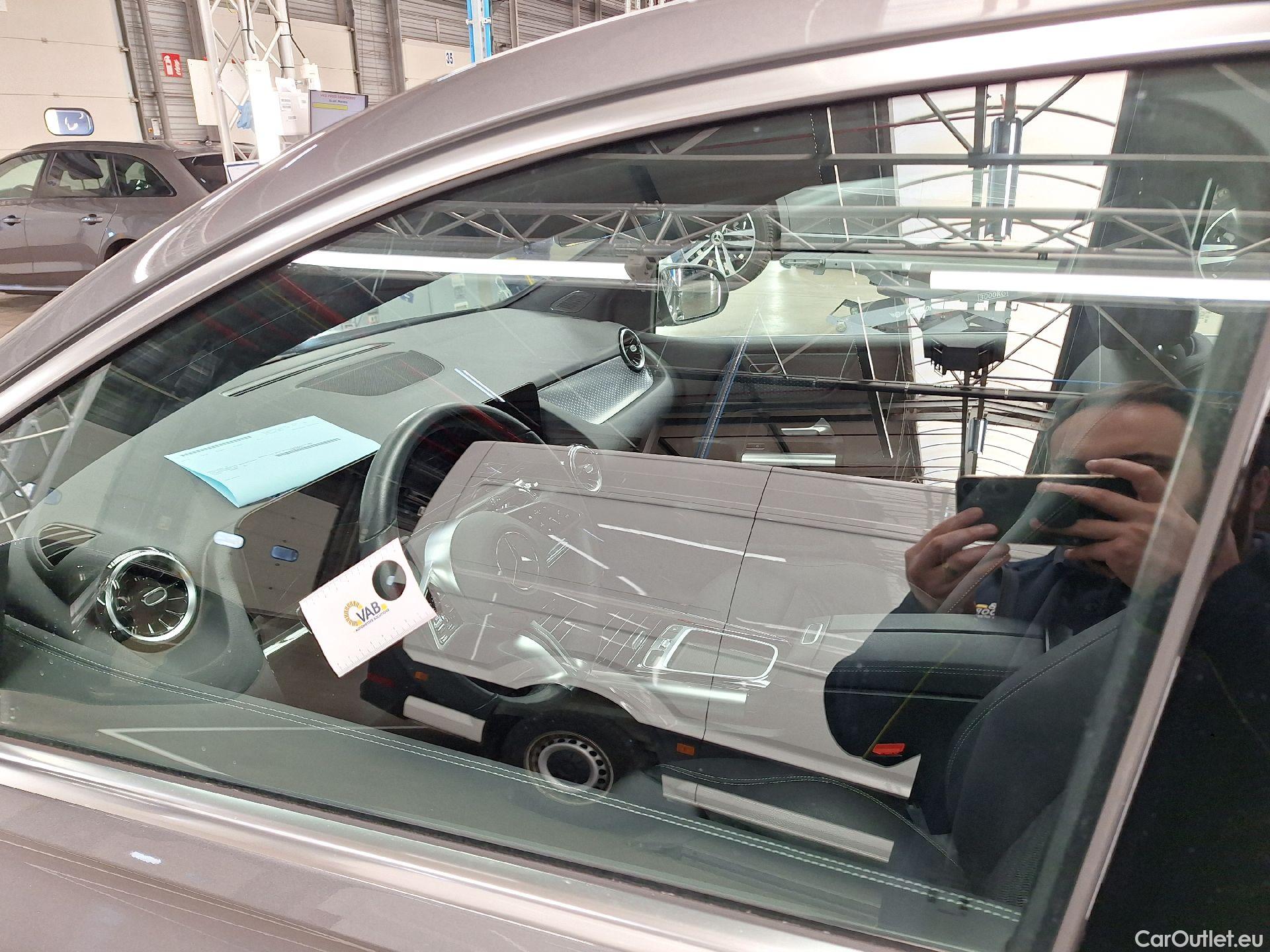  Mercedes  B-Klasse Mercedes, B-Class '18, Mercedes-Benz  B 200 Luxury Line 5d #1