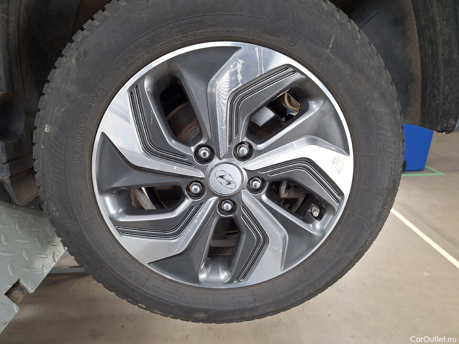  Hyundai  Konna Hyundai, Kona '17, Hyundai Kona 1.6 GDi Hybrid Sky 6-DCT 5d #24