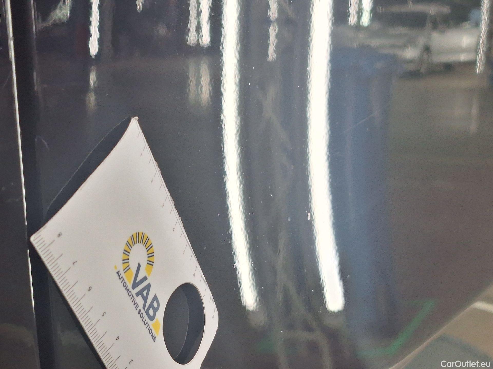  Mercedes  A-Klasse Mercedes, A-Class Berline '18, Mercedes-Benz  Limousine A 180 Business So #12