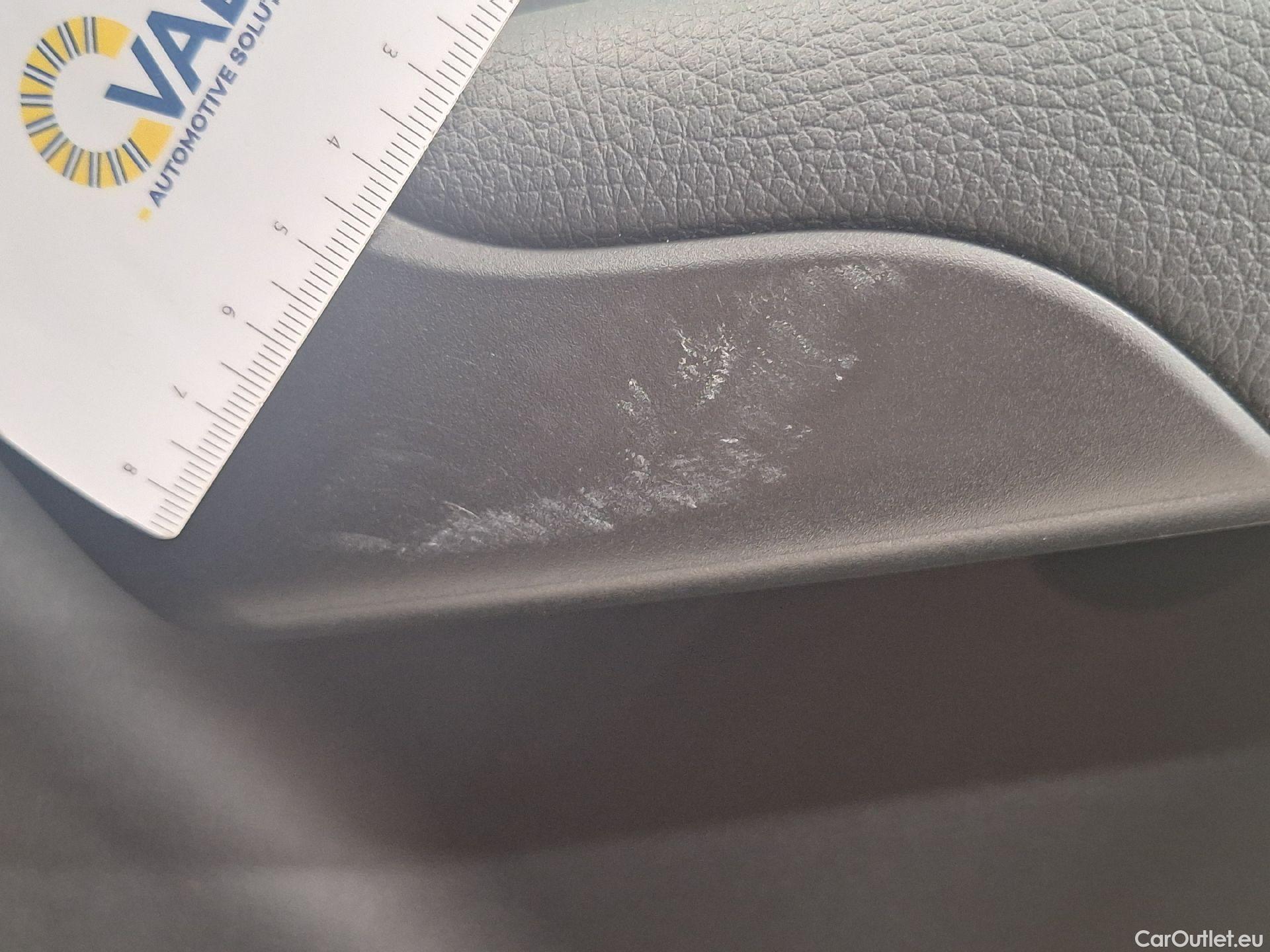  Mercedes  A-Klasse Mercedes, A-Class Berline '18, Mercedes-Benz  Limousine A 180 Business So #19