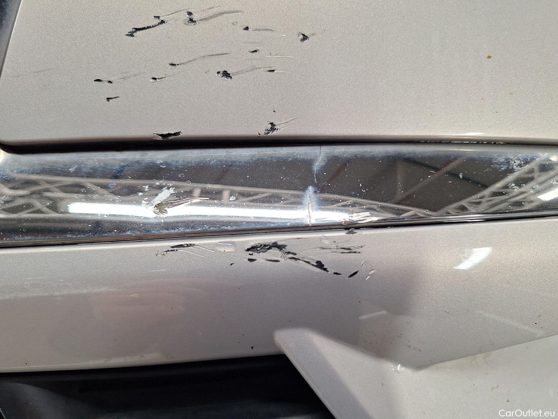  DS  DS7 DS,  CB '17 PHEV, DS 7 Crossback E-Tense Bastille + 5d #30