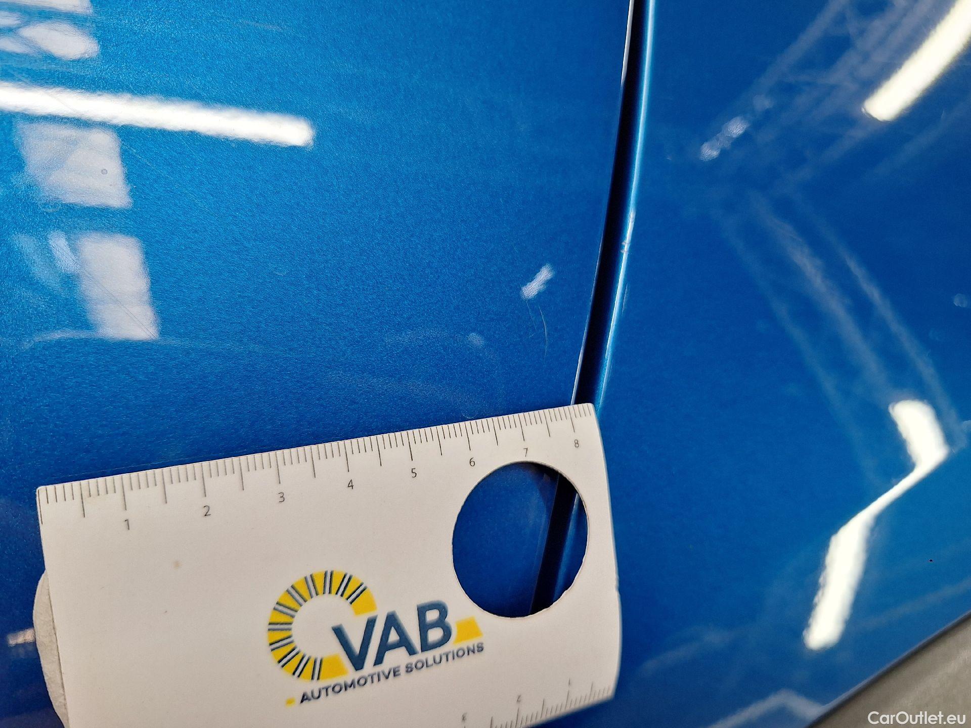  Opel   Grandland X Opel, '17, Opel 1.2 Turbo ECOTEC S/S MT6 Innovati #32