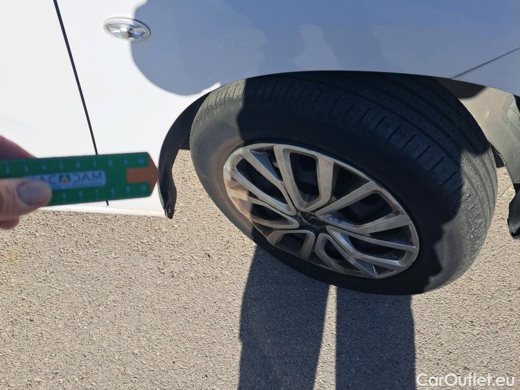  Citroen  Berlingo  Combi Live Pack XL 1.5 BlueHDi 100CV MT6 E6d #41