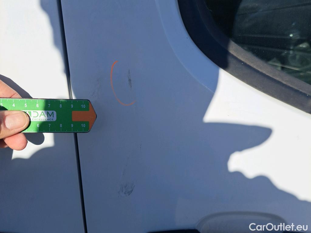  Citroen  Berlingo  Combi Live Pack XL 1.5 BlueHDi 100CV MT6 E6d #32