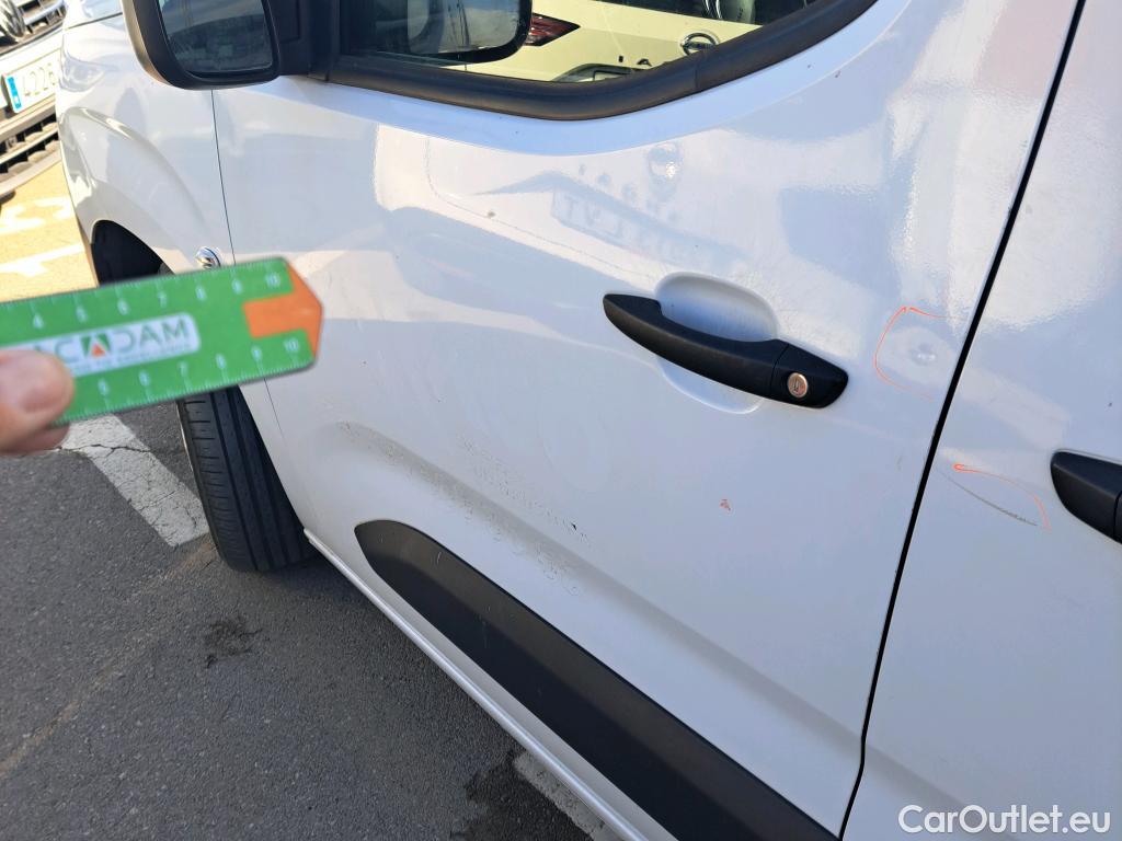  Citroen  Berlingo  Combi Live Pack XL 1.5 BlueHDi 100CV MT6 E6d #45