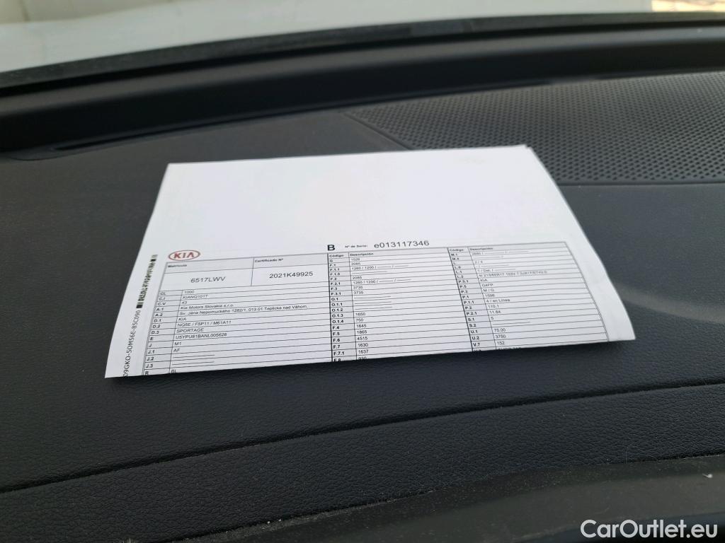  KIA  Sportage KIA  / 2022 / 5P / todoterreno 1.6 T-GDi 110kW (150CV) Concept 4x2 #30