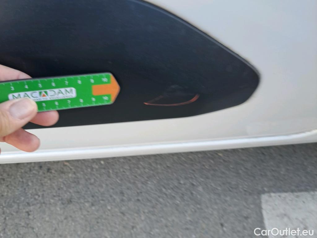  Citroen  Berlingo  Combi Live Pack XL 1.5 BlueHDi 100CV MT6 E6d #44