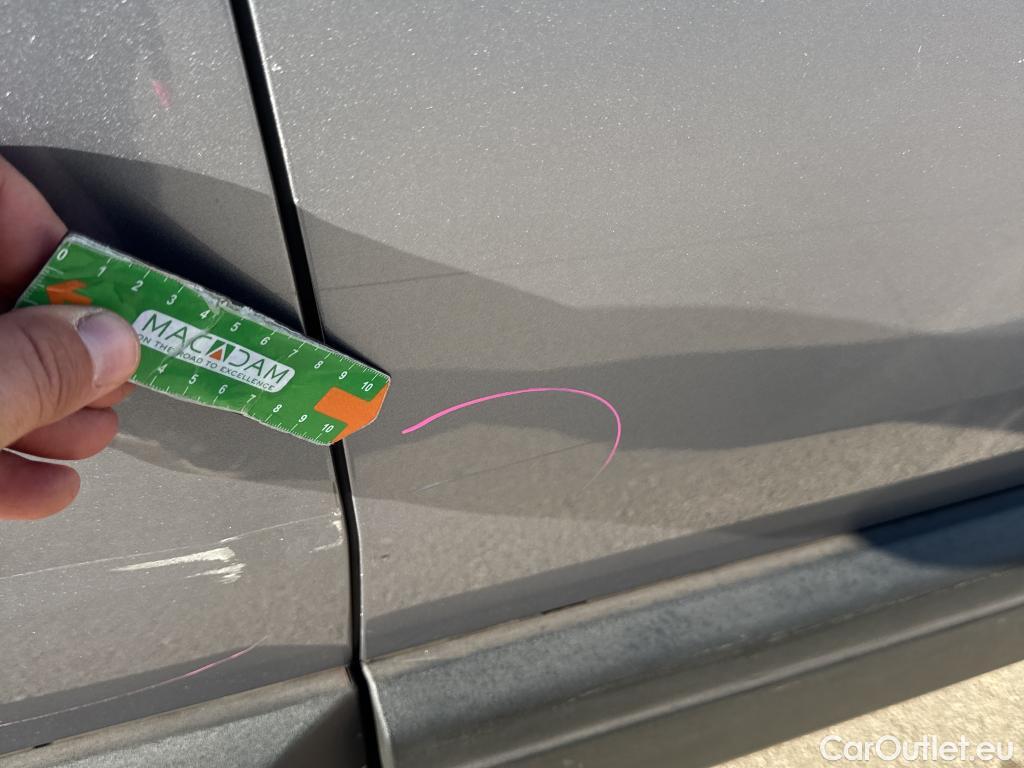  Peugeot  3008 PEUGEOT  / 2016 / 5P / todoterreno 1.5 BlueHDi 96kW (130CV) S&S Active (AC) #7