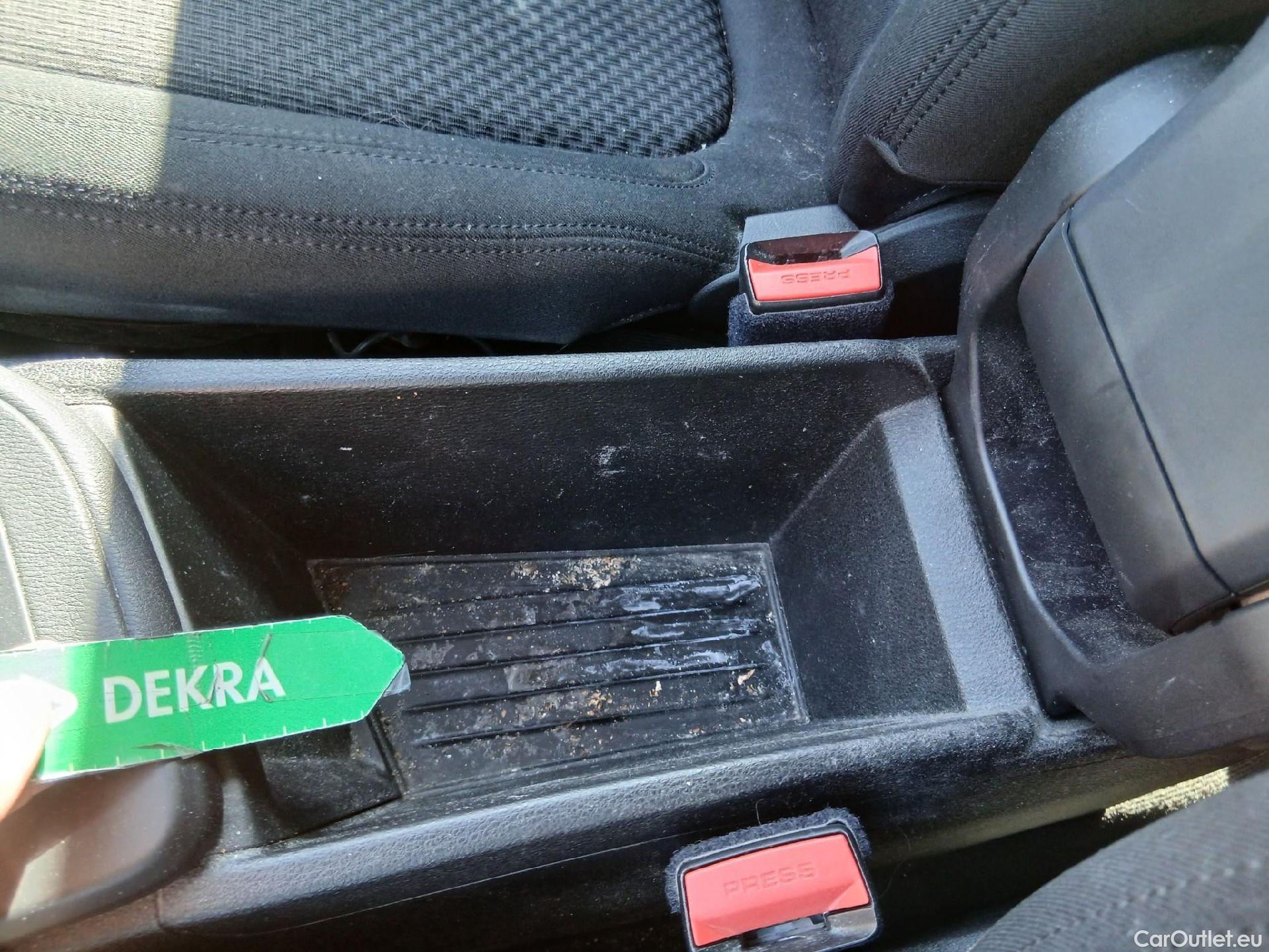  Bmw  X1 BMW  / 2019 / 5P / todoterreno sDrive18dA Corporate #25