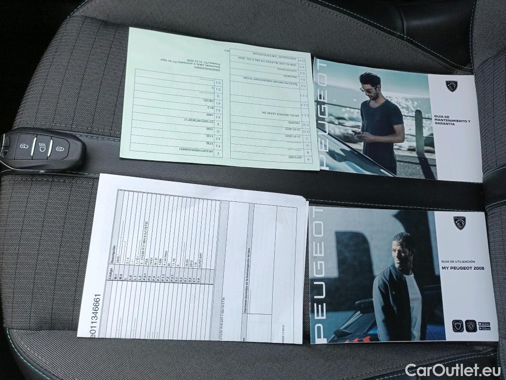  Peugeot  2008 PEUGEOT  / 2019 / 5P / todoterreno Allure BlueHDI 81kW (110CV) #1