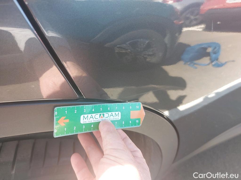  Bmw  X1 BMW  / 2019 / 5P / todoterreno sDrive18dA Corporate #16