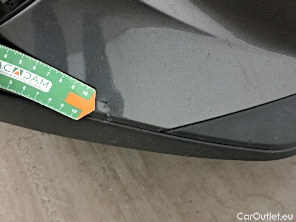  Peugeot  2008 PEUGEOT  / 2019 / 5P / todoterreno Active BlueHDI 81kW (110CV) #11