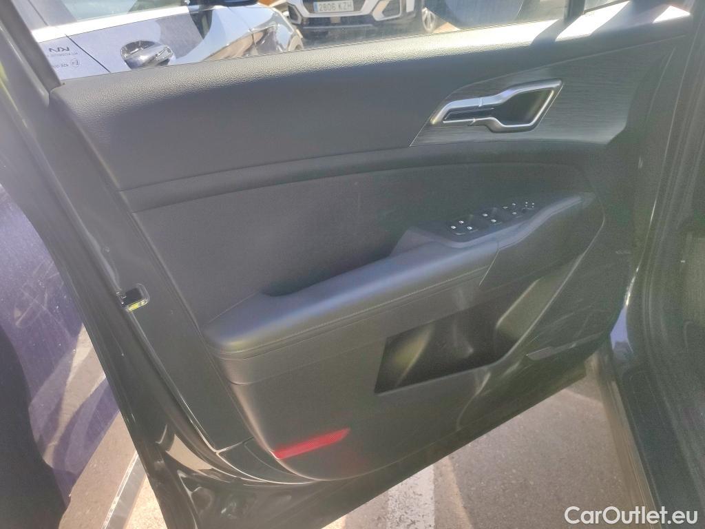  KIA  Sportage KIA  / 2022 / 5P / todoterreno 1.6 T-GDi MHEV 110kW (150CV) Drive 4x2 #26