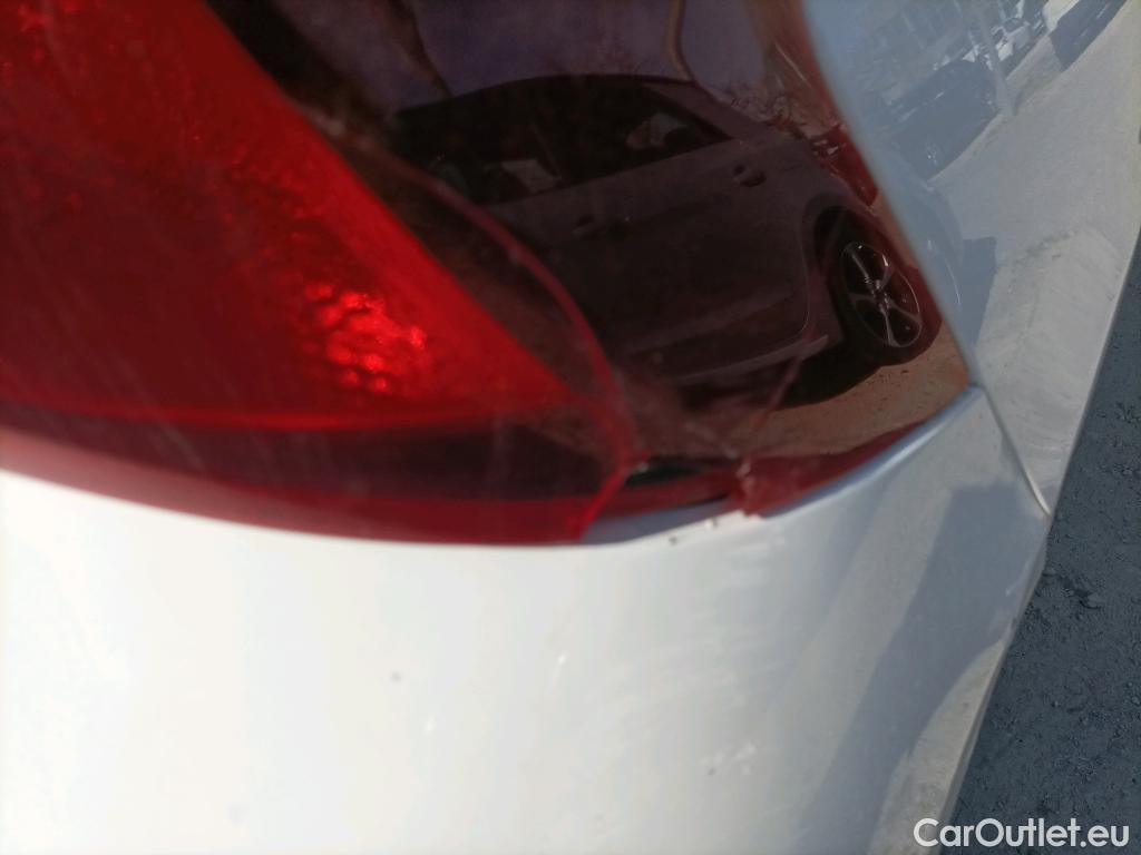  Hyundai  i20 HYUNDAI  / 2020 / 5P / berlina con portón 1.0 TGDI 74kW (100CV) 48V Essence #8