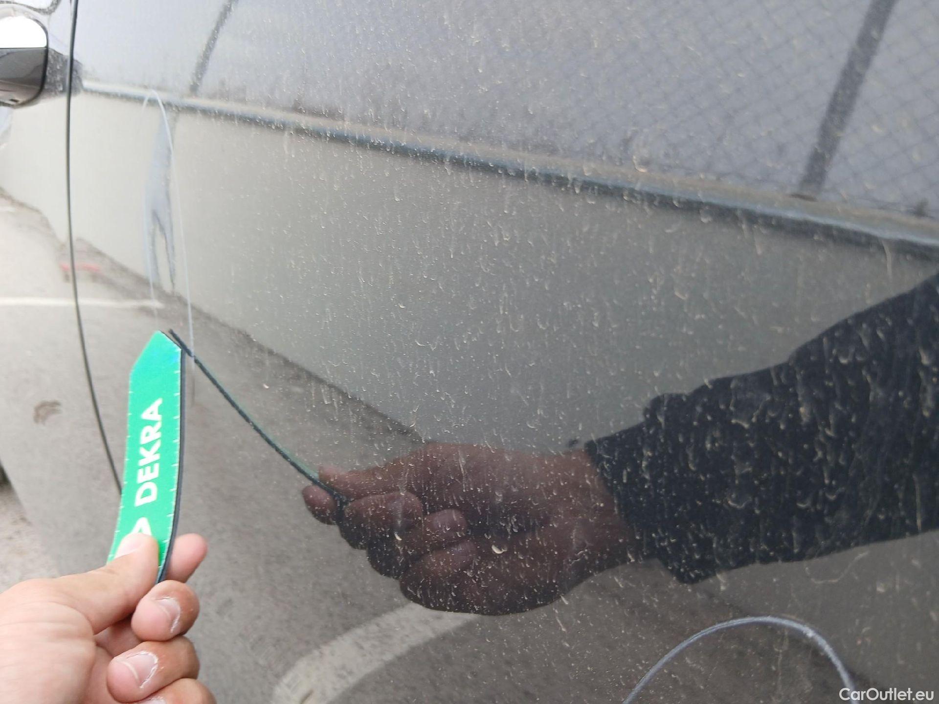  KIA  Sportage KIA  / 2018 / 5P / todoterreno 1.6 MHEV Drive Plus 100kW (136CV) 4x2 #8