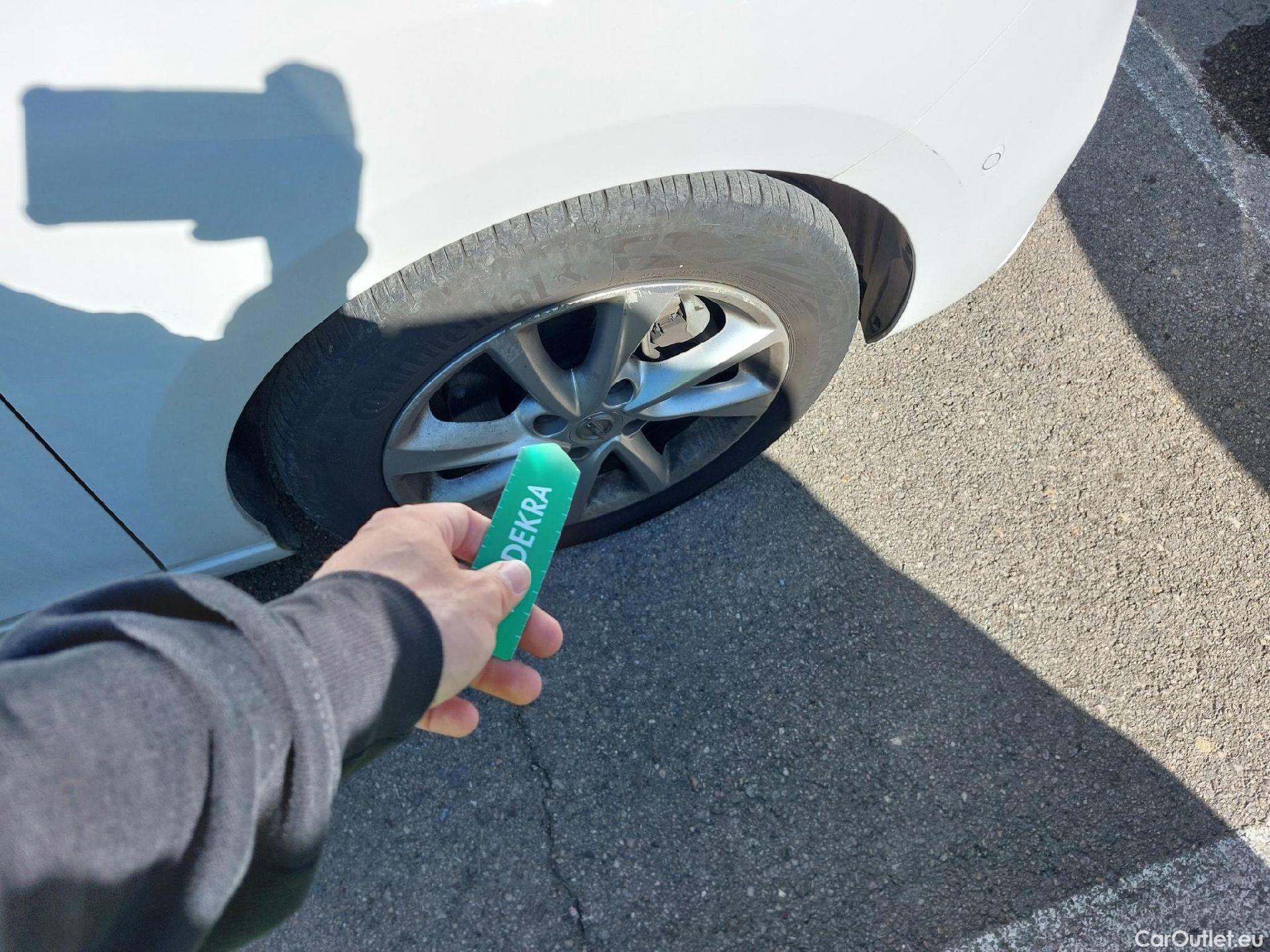  Opel  Corsa OPEL  1.2T XHL 74kW (100CV) Elegance #36